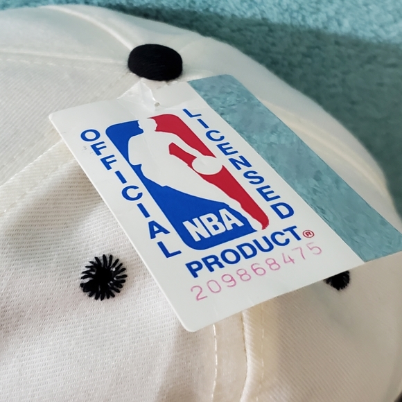 New IOP Vintage Chicago Bulls 91-98 NBA Champions Champs Snapback Cap - Picture 4 of 8